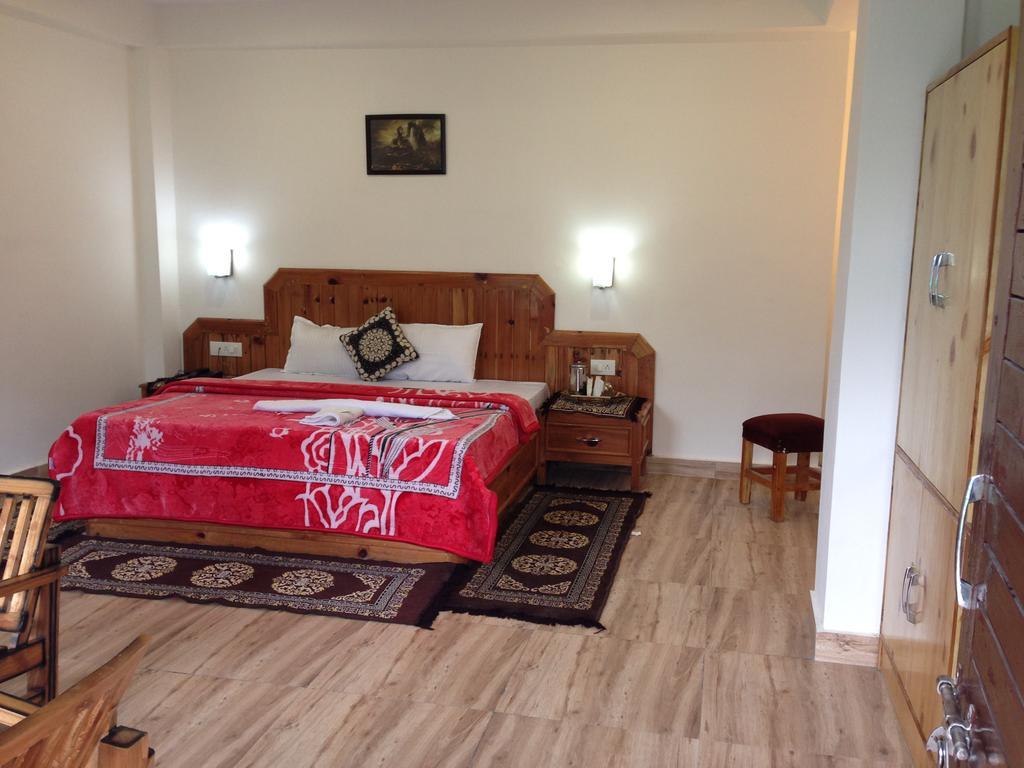 Akash Hills Hotel Маналі Екстер'єр фото